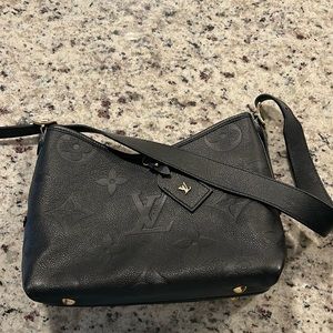 Louis Vuitton CarryAll PM